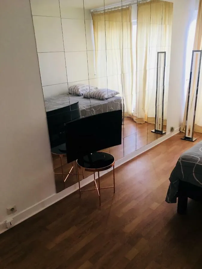 Apartment Rue De La Pompe Paris France